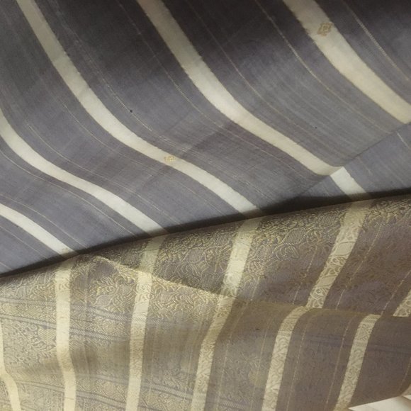 Kanjeevaram Silk Saree - Picture 6 of 10
